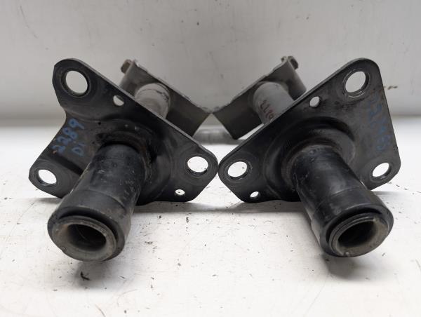 SUPORTE DE PARACHOQUES VOLKSWAGEN PASSAT (315, 3A5) | 88 - 96