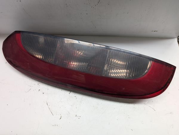 FAROLIM STOP ESQ. OPEL CORSA C Caixa (X01) | 00 - 12
