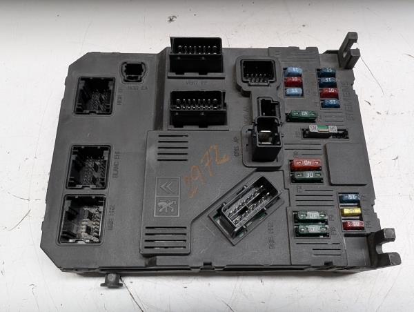 CAIXA DOS FUSIVEIS PEUGEOT 206 Hatchback (2A/C) | 98 - 12