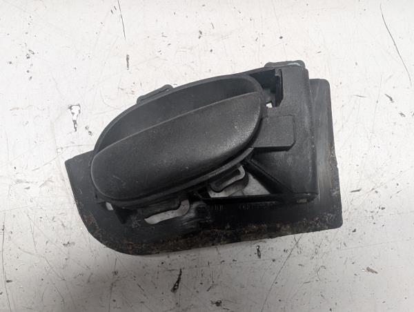 PUXADOR INTERIOR FRENTE DIREITO PEUGEOT 206 Hatchback (2A/C) | 98 - 12