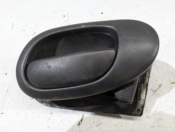 PUXADOR INTERIOR FRENTE DIREITO PEUGEOT 206 Hatchback (2A/C) | 98 - 12