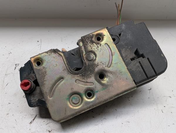 FECHO PORTA TRÁS DTO PEUGEOT 206 CC (2D) | 00 - 08