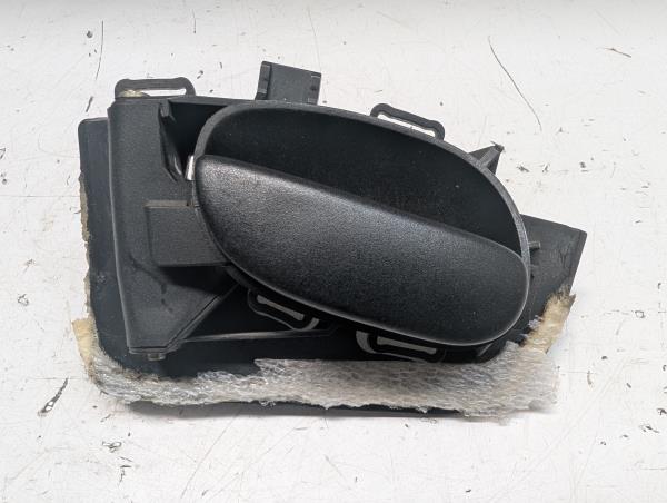 PUXADOR INTERIOR TRAS ESQUERDO PEUGEOT 206 CC (2D) | 00 - 08