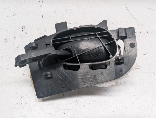 PUXADOR INTERIOR FRENTE DIREITO PEUGEOT 206 CC (2D) | 00 - 08