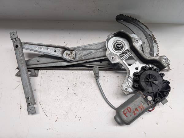 ELEVADOR FRENTE DTO ELETRICO  HONDA CIVIC VI Fastback (MA, MB) | 94 - 01
