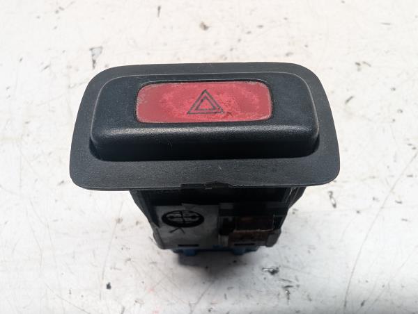 BOTAO QUATRO PISCAS HONDA CIVIC VI Fastback (MA, MB) | 94 - 01