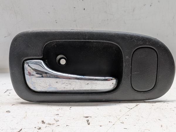 PUXADOR INTERIOR TRAS ESQUERDO HONDA CIVIC VI Fastback (MA, MB) | 94 - 01