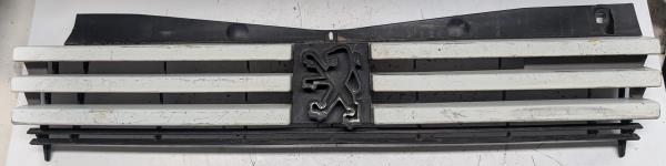GRELHA DA FRENTE PEUGEOT 205 Caixa | 90 - 97