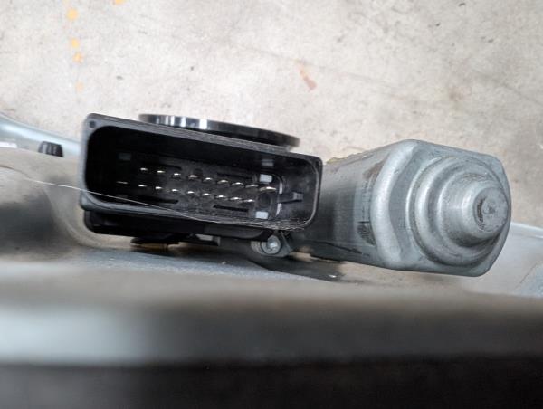 ELEVADOR TRÁS DTO VOLKSWAGEN GOLF VI Variant (AJ5) | 09 - 14 Imagem-3