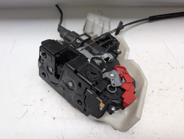 FECHO PORTA TRÁS DTO VOLKSWAGEN GOLF VI Variant (AJ5) | 09 - 14 Imagem-1