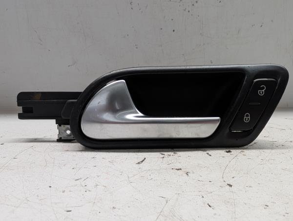 PUXADOR INTERIOR FRENTE ESQUERDO VOLKSWAGEN GOLF VI Van (5K1_) | 08 - 12