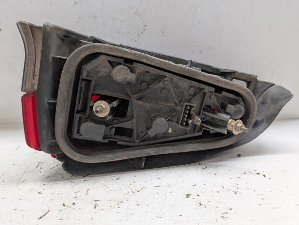 FAROLIM MALA ESQ. PEUGEOT 106 I (1A, 1C) | 91 - 96 Imagem-2