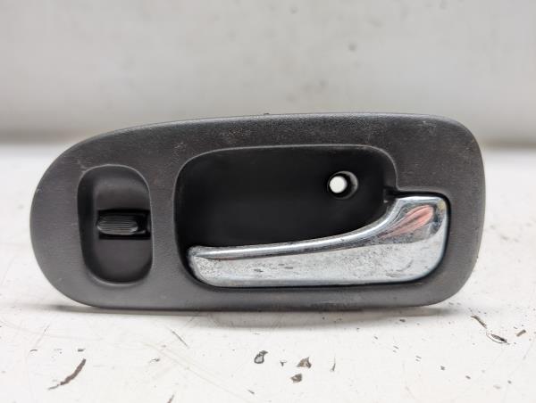 PUXADOR INTERIOR FRENTE ESQUERDO ROVER 45 Hatchback (RT) | 00 - 05
