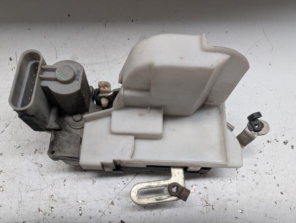 FECHO DA PORTA FRENTE ESQ. FIAT PUNTO (188_) | 99 - 12 Imagem-2