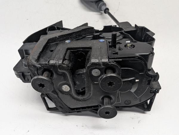 FECHO PORTA TRÁS ESQ. RENAULT MEGANE IV