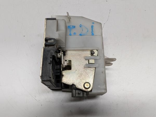 FECHO PORTA TRÁS DTO RENAULT CLIO II Caixa (SB0/1/2_) | 98 -  Imagem-1