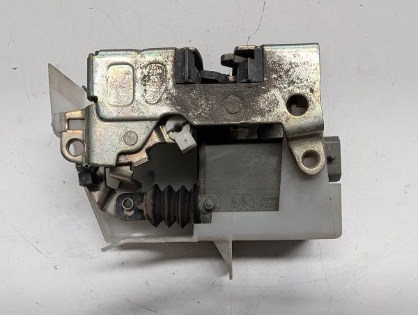 FECHO PORTA TRÁS DTO RENAULT CLIO II Caixa (SB0/1/2_) | 98 -  Imagem-3