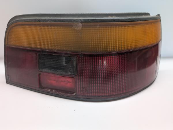 FAROLIM MALA ESQ. TOYOTA COROLLA (_E9_) | 87 - 94