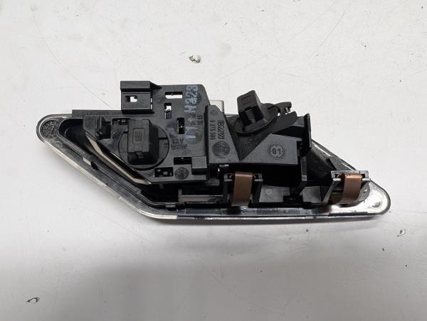 LUZ TEJADILHO TRAZEIRO BMW 3 (E46) | 97 - 05 Imagem-1