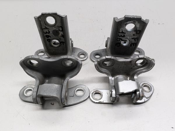 DOBRADIÇA TOYOTA AURIS (_E15_) | 06 - 12