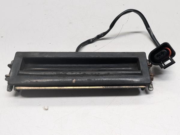 PUXADOR DA TAMPA DA MALA VOLKSWAGEN PASSAT (3B3) | 00 - 05
