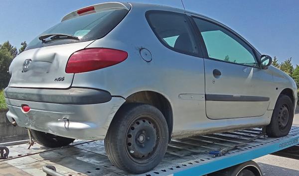 PEUGEOT 206 Van 