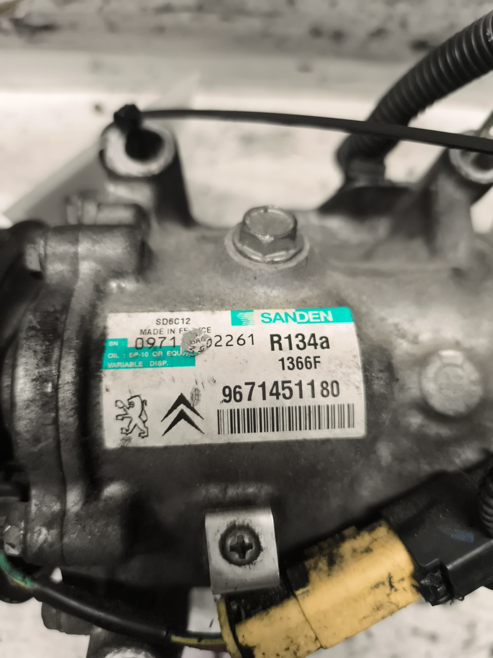Compressor do Ar condicionado CITROEN DS5 | 11 - 15 Imagem-1