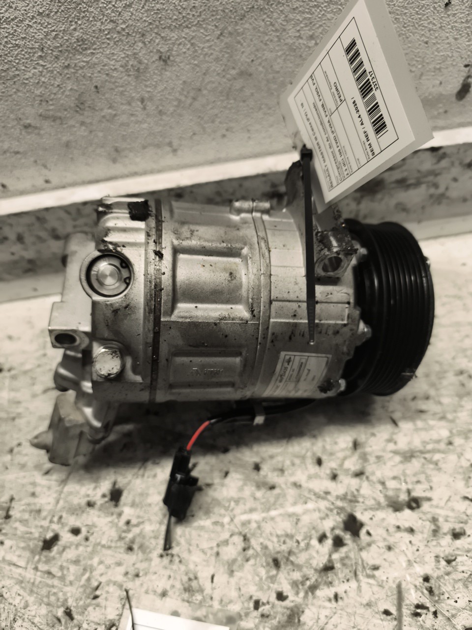 Compressor do Ar condicionado RENAULT MASTER III Caixa (FV) | 10 -  Imagem-1
