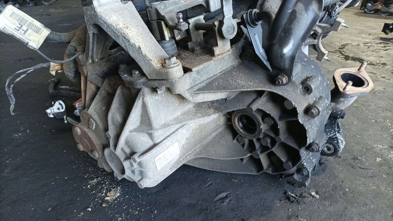 Caixa de Velocidades FORD - ID S_178087