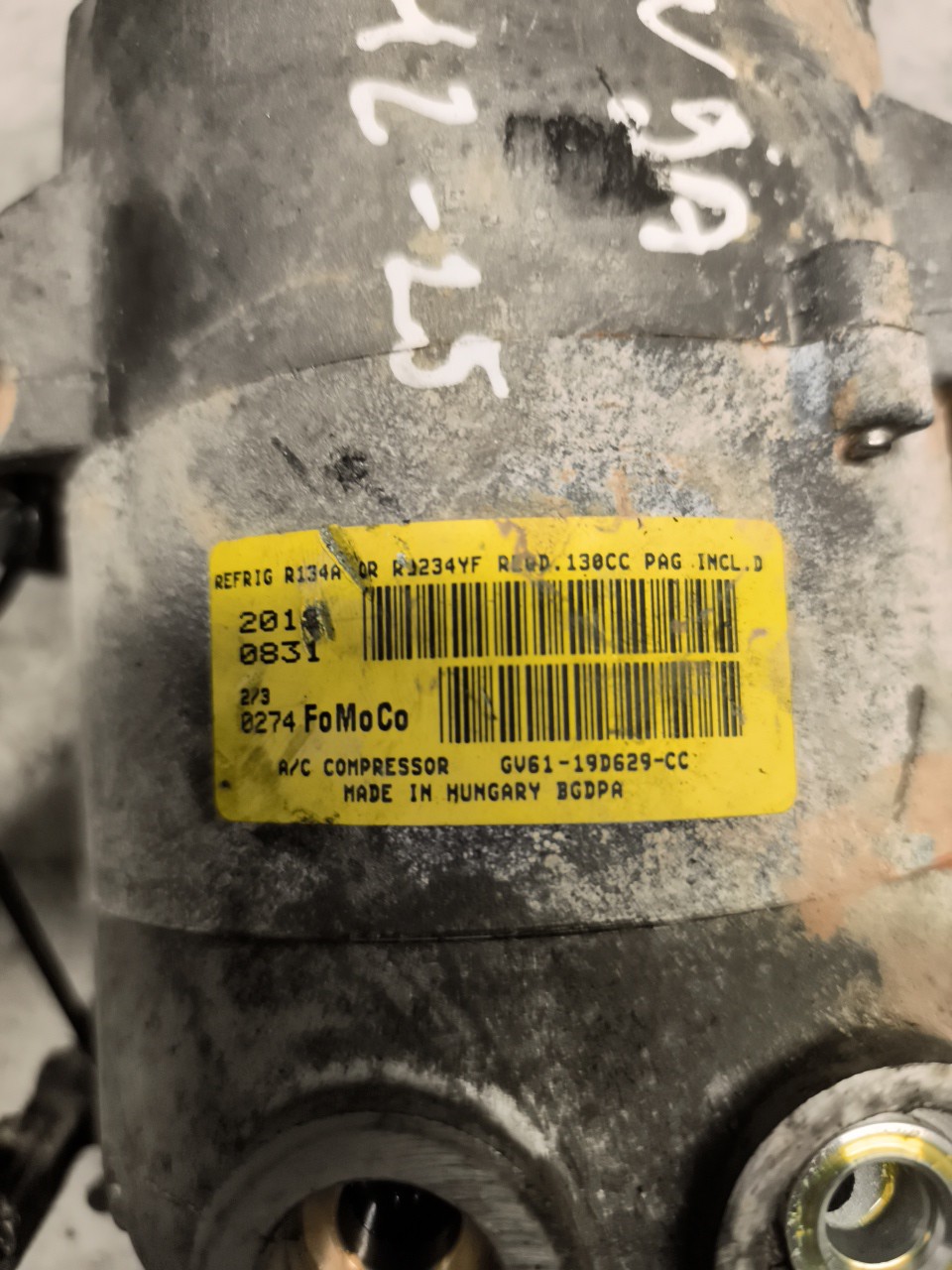 Compressor do Ar condicionado FORD KUGA II (DM2) | 12 -  Imagem-2