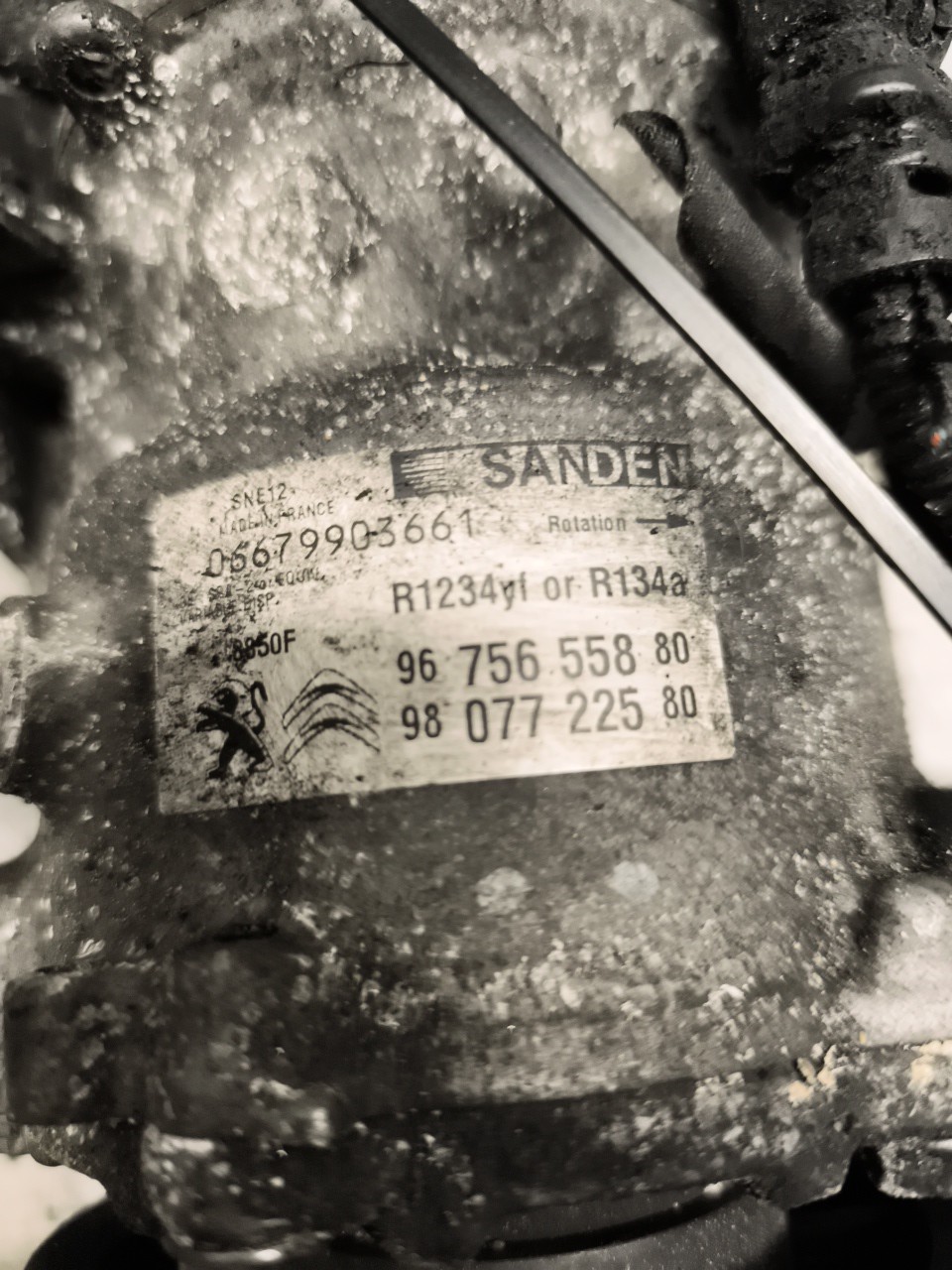 Compressor do Ar condicionado PEUGEOT 208 I (CA_, CC_) | 12 -  Imagem-2