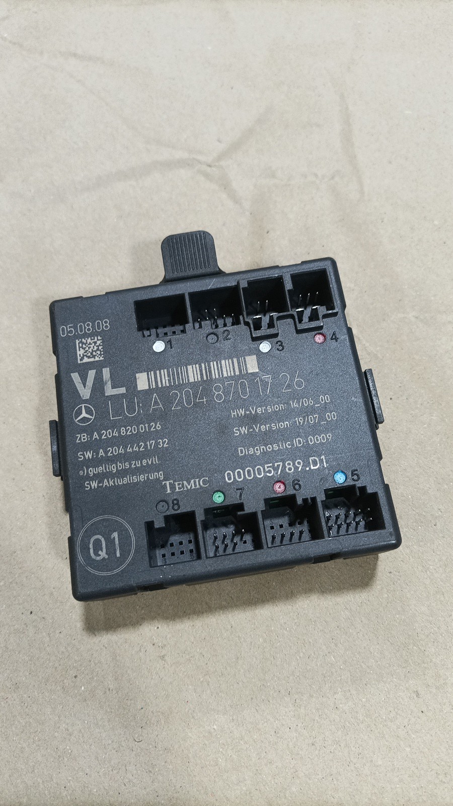 Módulo da Porta Frente Esquerdo  DCU MERCEDES-BENZ - ID S_178981