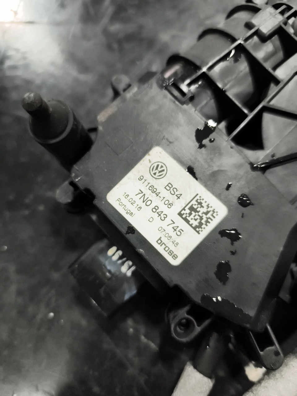 Fecho da Porta Trás Esq SEAT ALHAMBRA (710, 711) | 10 -  Imagem-2