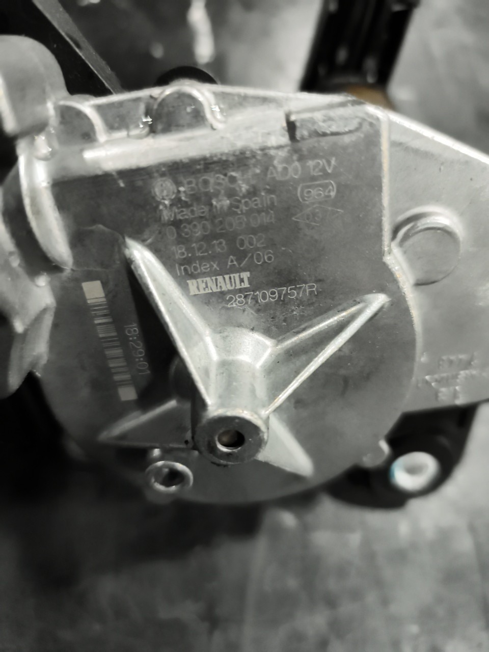 Motor Limpa Vidros Traseiro RENAULT MEGANE IV três volumes | 16 -  Imagem-2