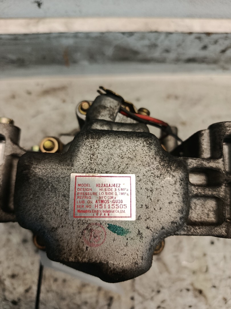 Compressor do Ar condicionado MAZDA 5 (CR19) | 05 - 10 Imagem-2