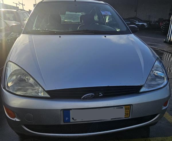 FOCUS  FORD - ID V_CVFV165754