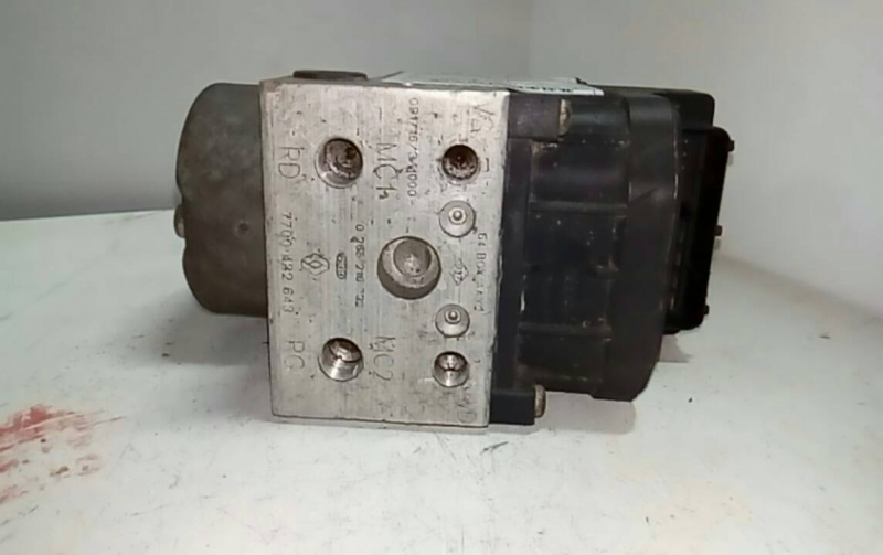 ABS RENAULT - ID S_45723
