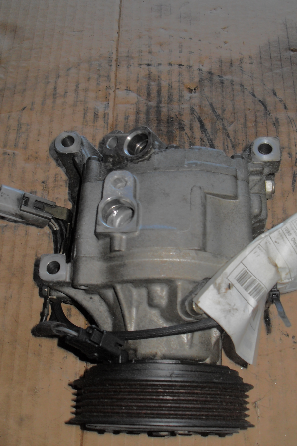 Compressor do Ar condicionado TOYOTA COROLLA (_E12_) | 01 - 07