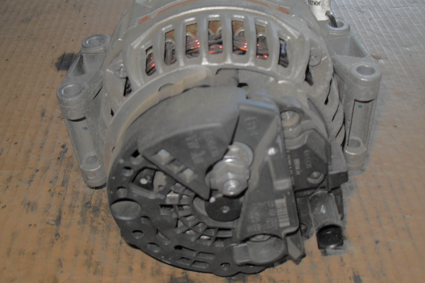 Alternador VOLKSWAGEN GOLF VI (5K1) | 08 - 14 Imagem-1