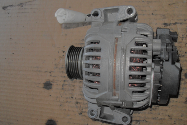 Alternador VOLKSWAGEN GOLF VI (5K1) | 08 - 14 Imagem-2