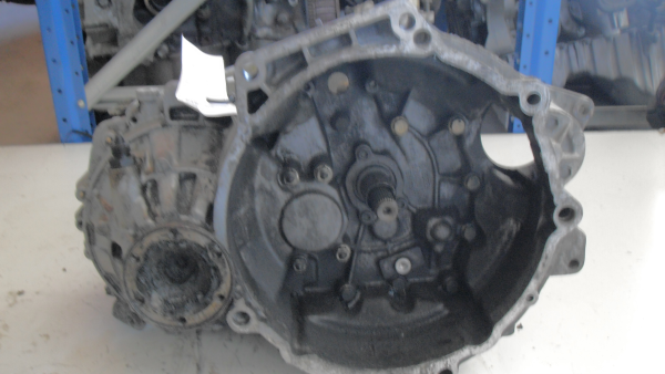 Caixa de Velocidades VOLKSWAGEN PASSAT (3A2, 35I) | 88 - 97