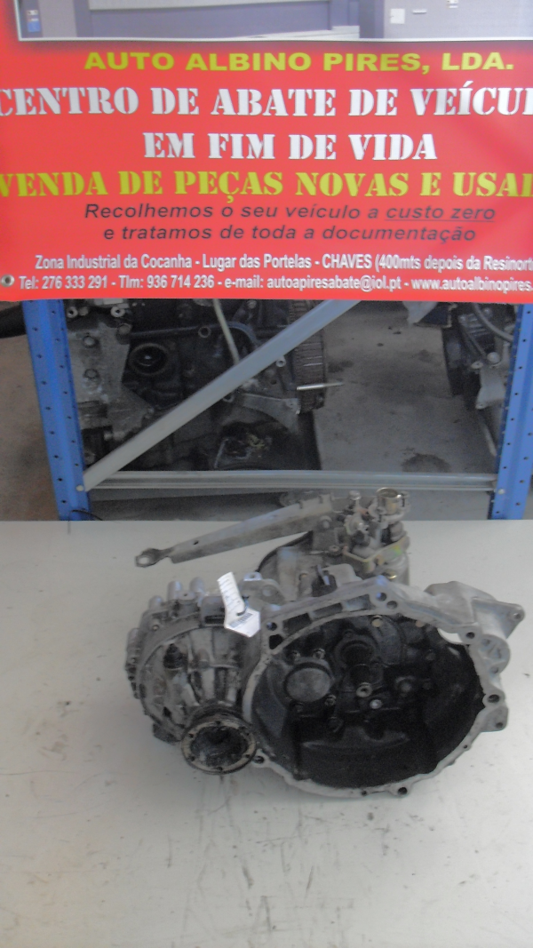 Caixa de Velocidades VOLKSWAGEN PASSAT (3A2, 35I) | 88 - 97 Imagem-2