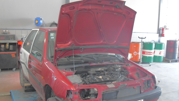 106 I  PEUGEOT - ID V_CVFV20150201