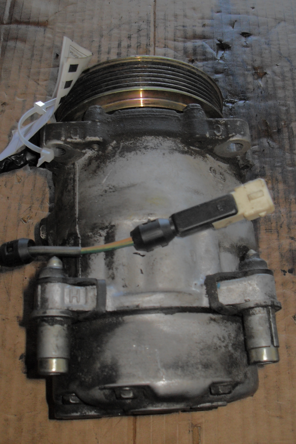 Compressor do Ar condicionado PEUGEOT 206 Hatchback (2A/C) | 98 - 12 Imagem-3
