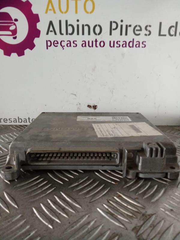 Centralina do Motor RENAULT MEGANE II (BM0/1_, CM0/1_) | 01 - 12 Imagem-1