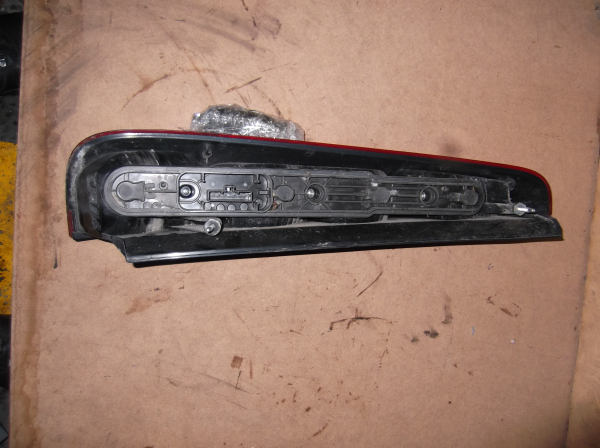 Farolim Stop Dto FORD FOCUS C-MAX (DM2) | 03 - 07 Imagem-1