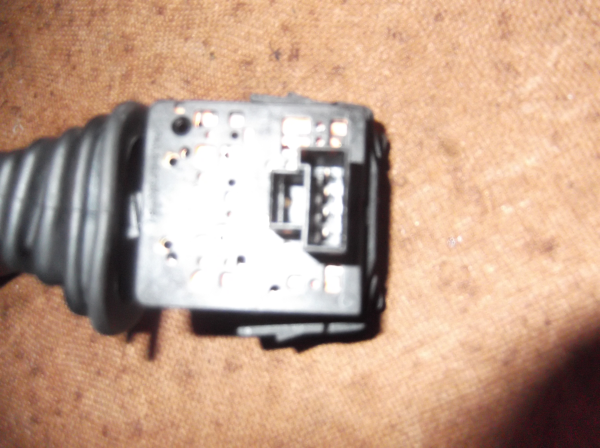 Interruptor de Escovas OPEL CORSA C (X01) | 00 - 09 Imagem-1