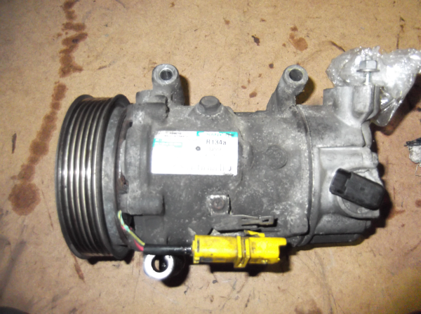 Compressor do Ar condicionado PEUGEOT 308 I (4A_, 4C_) | 07 - 16 Imagem-1