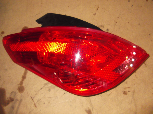 Left Tail Light  PEUGEOT 308 I (4A_, 4C_) | 07 - 16