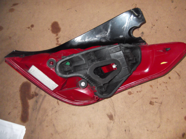 Left Tail Light  PEUGEOT 308 I (4A_, 4C_) | 07 - 16 Imagem-1
